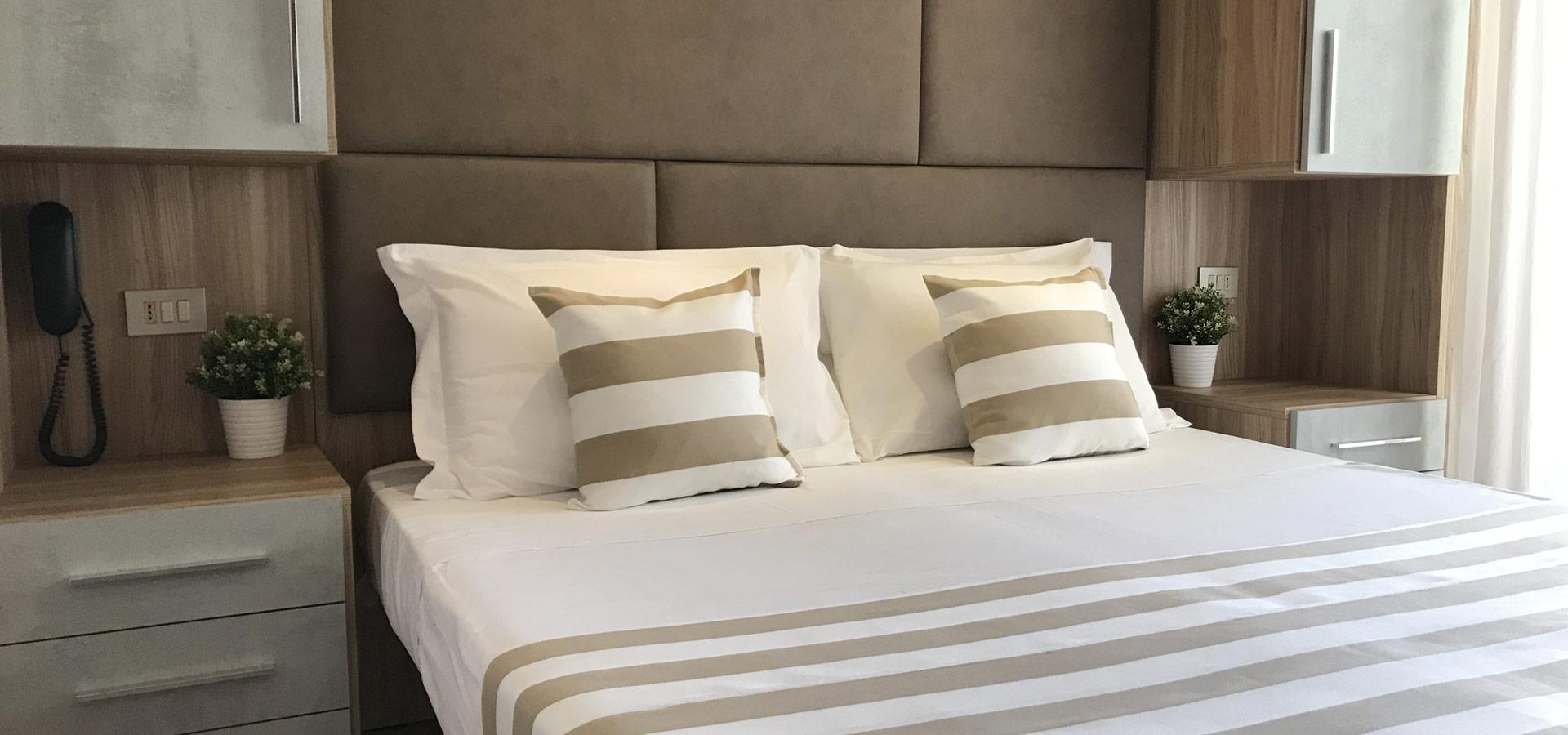 hotel-riccione fr chambre-comfort 007