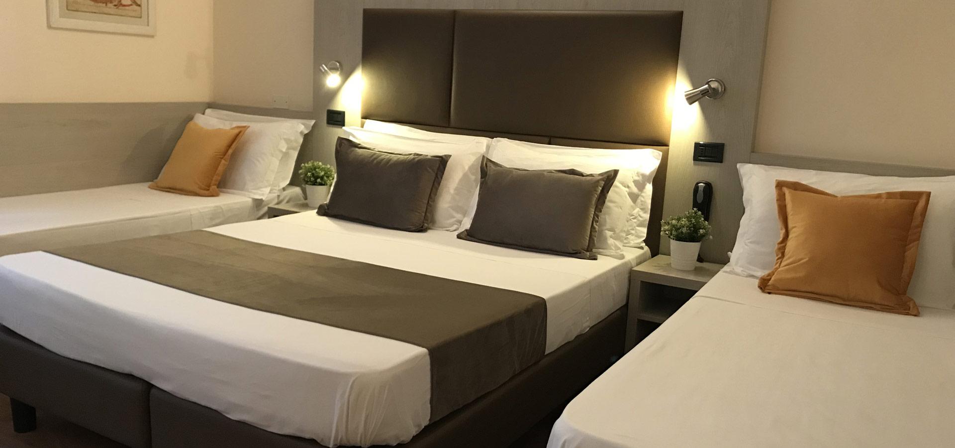 hotel-riccione fr chambre-glamour-family 009